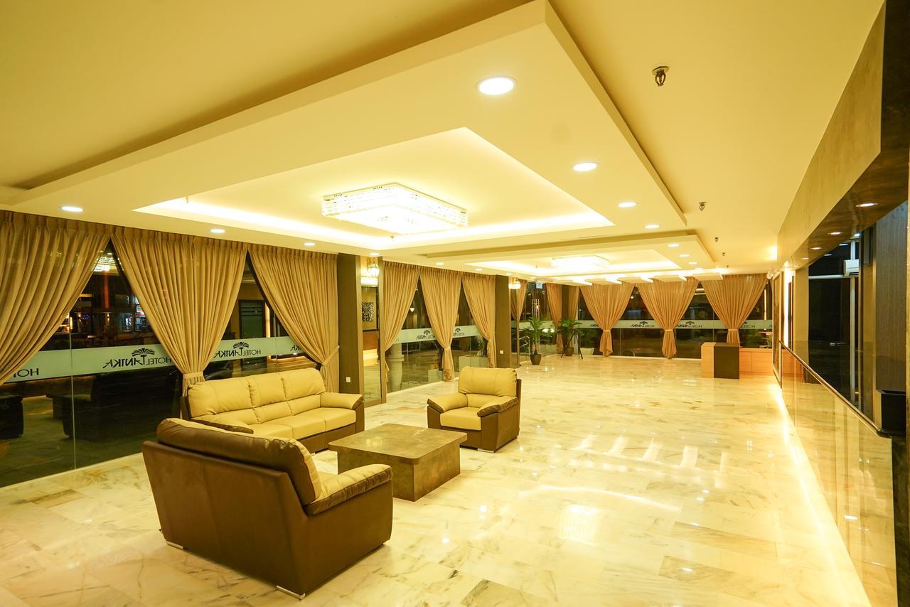 โรงแรมอนิกา เกอลวง ภายนอก รูปภาพ
