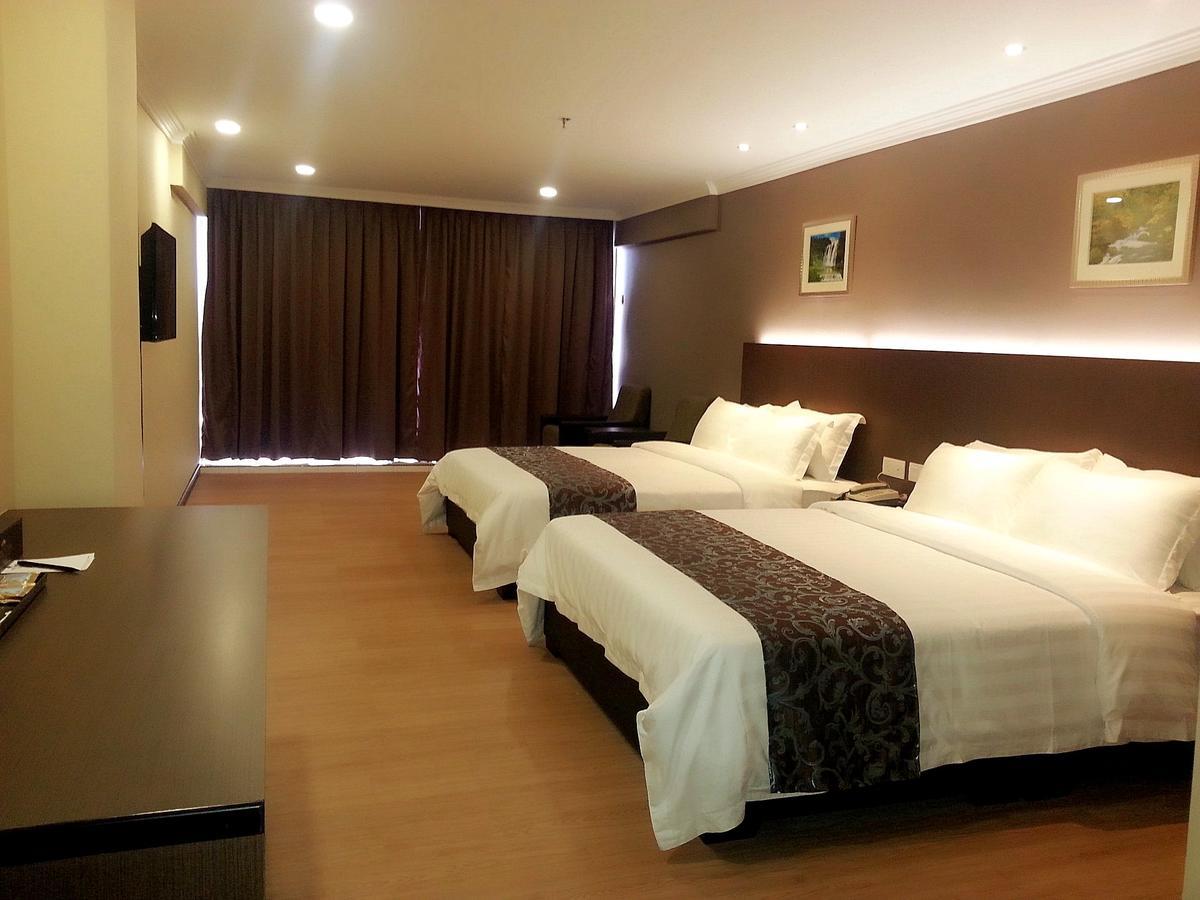 โรงแรมอนิกา เกอลวง ภายนอก รูปภาพ